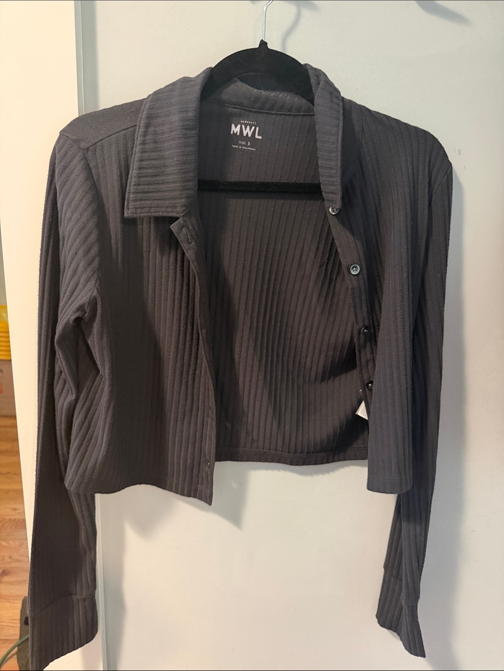 Madewell Black Ribbed Cropped Button-Up Top